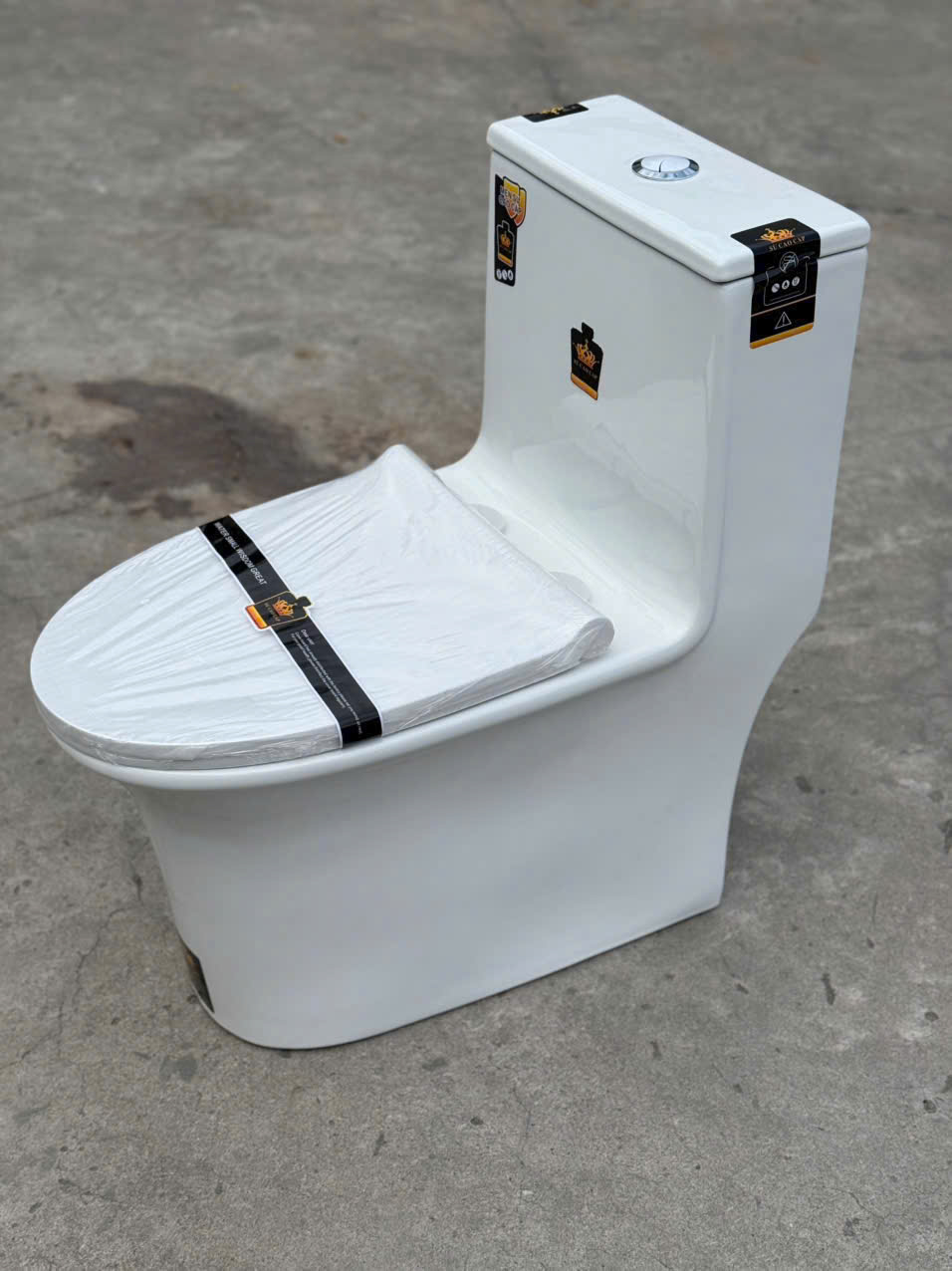 Bồn cầu T04