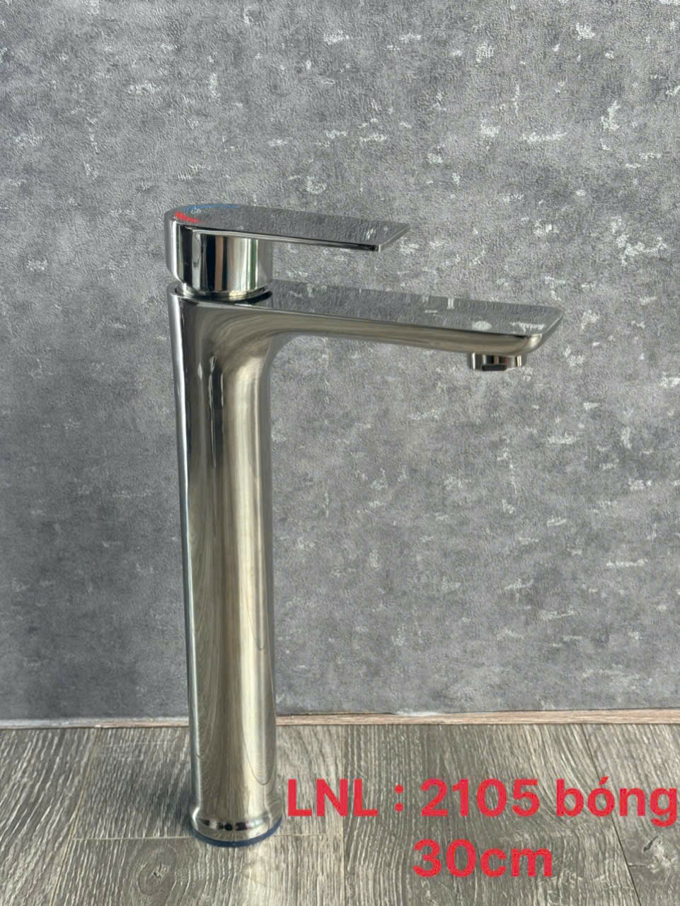 Vòi lavabo nóng lạnh 2105 bóng