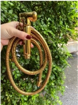Xịt vệ sinh đồng vàng